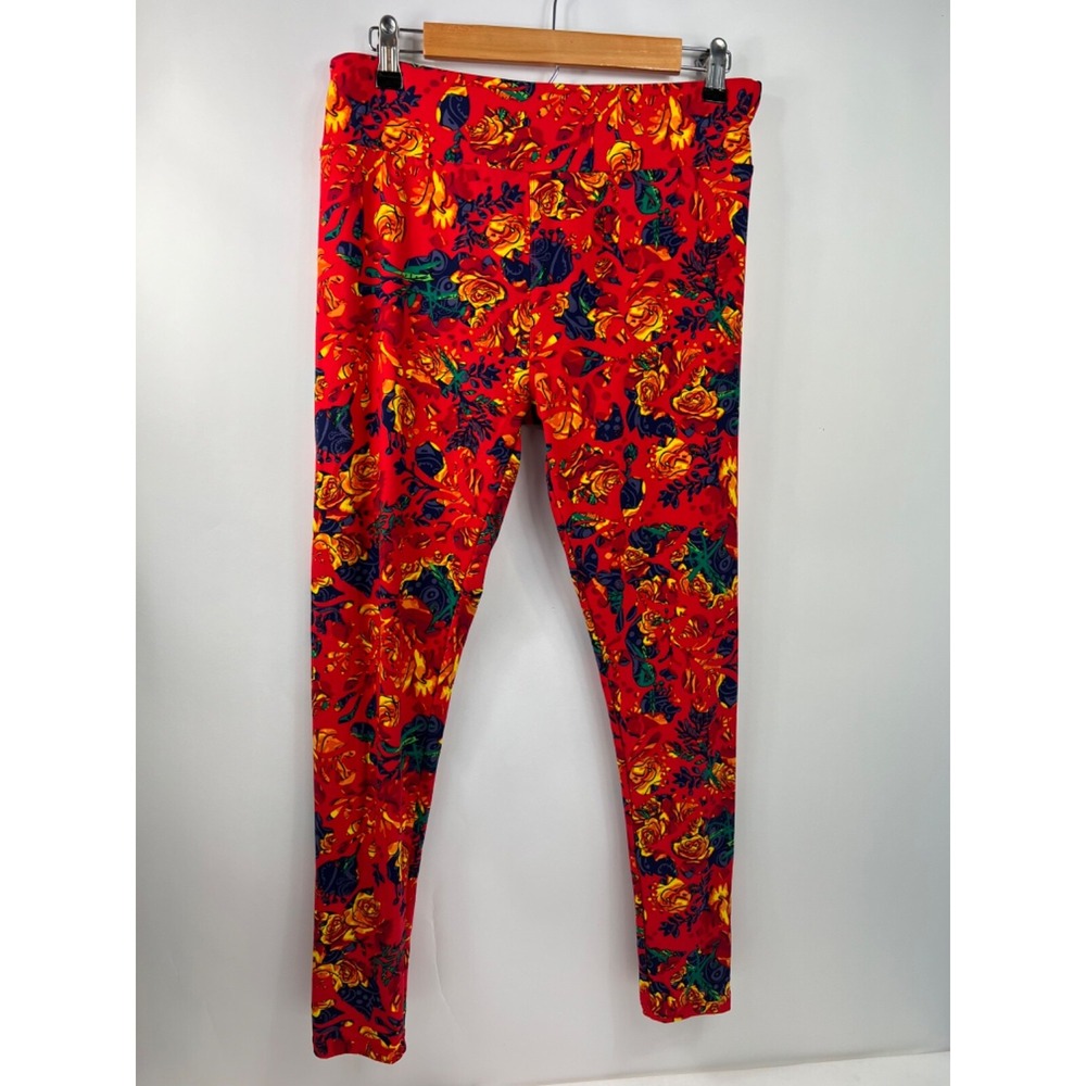 LuLaRoe Tall and Curvey Red Floral Leggings Womens‎ Size One Size
